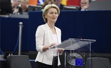 Von der Leyen: az Európai Bizottság hamarosan immunitásigazolásra vonatkozó javaslatot mutat be